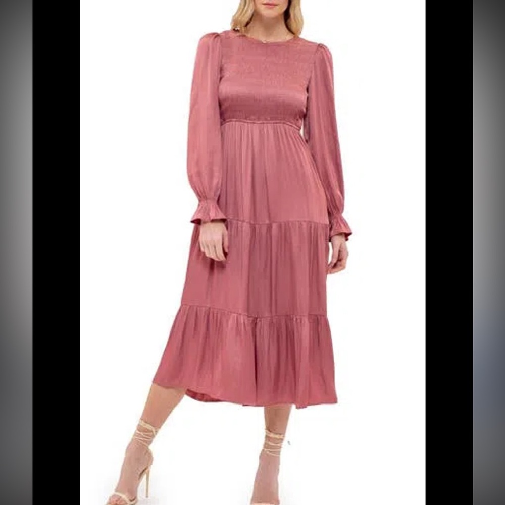 August sky Elegant Long Sleeve Satin Dress in Dusty Pink